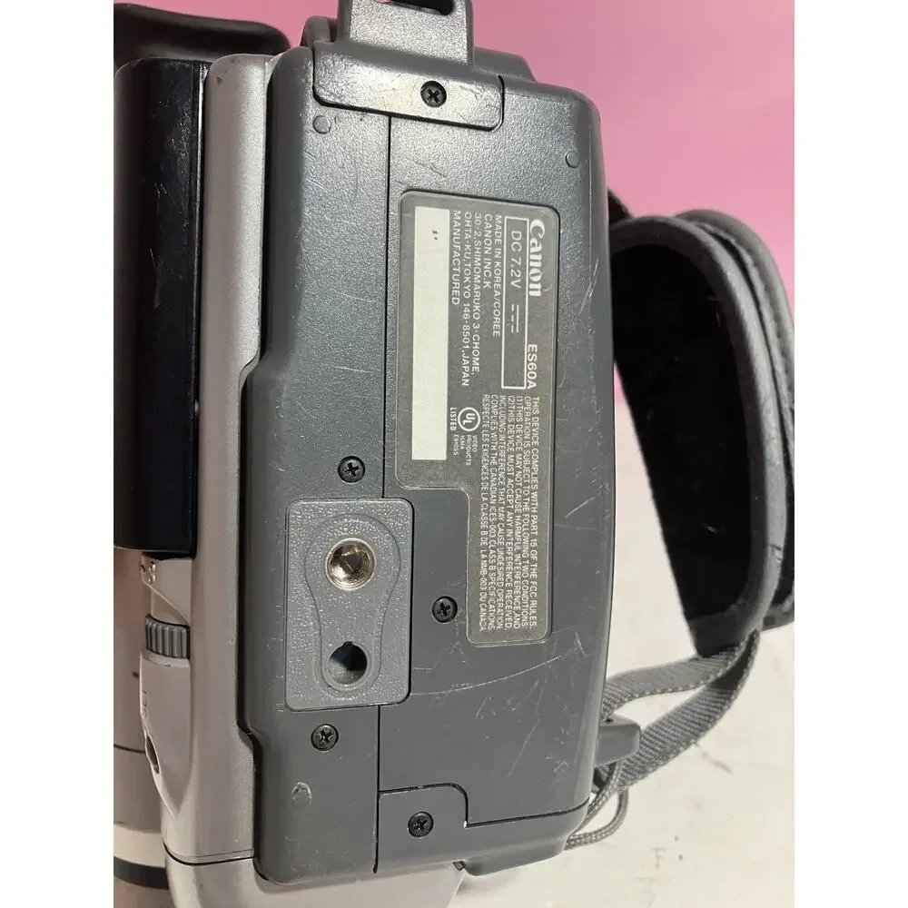 Canon ES 60 Vintage Handheld Video Camera No Charger Digital 700× (PARTS ONLY)